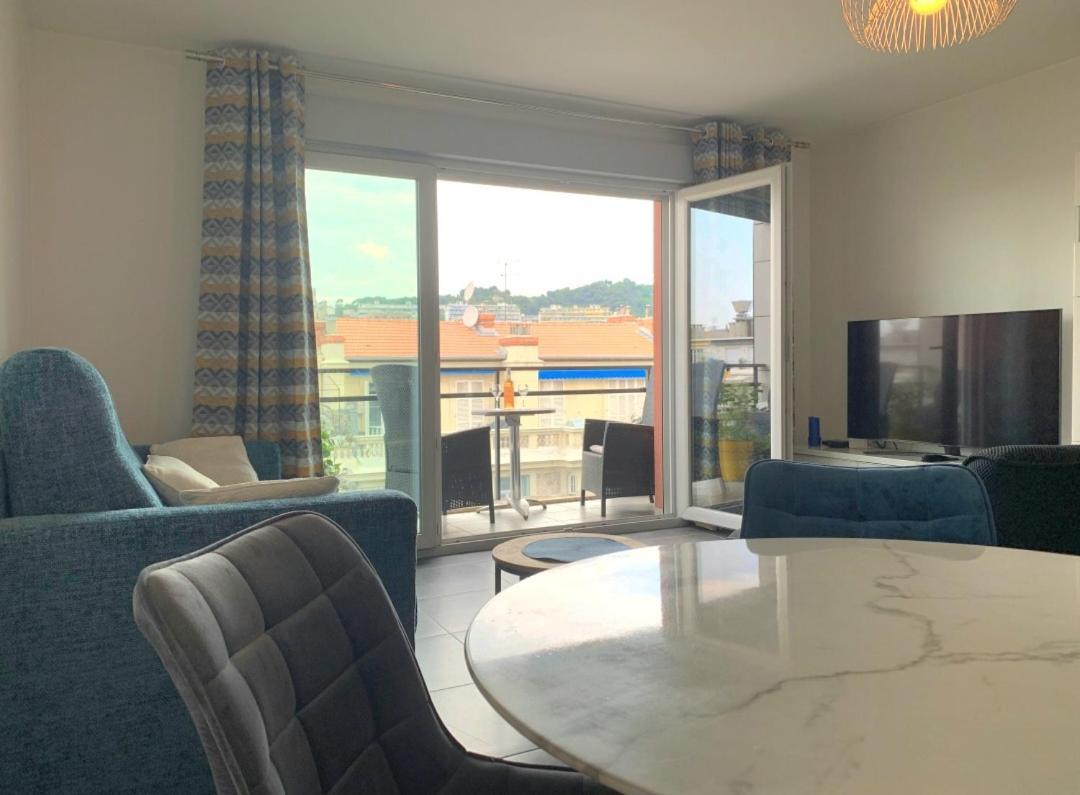 Apartment Pretty Flat, 100m Promenade In City Center Nice