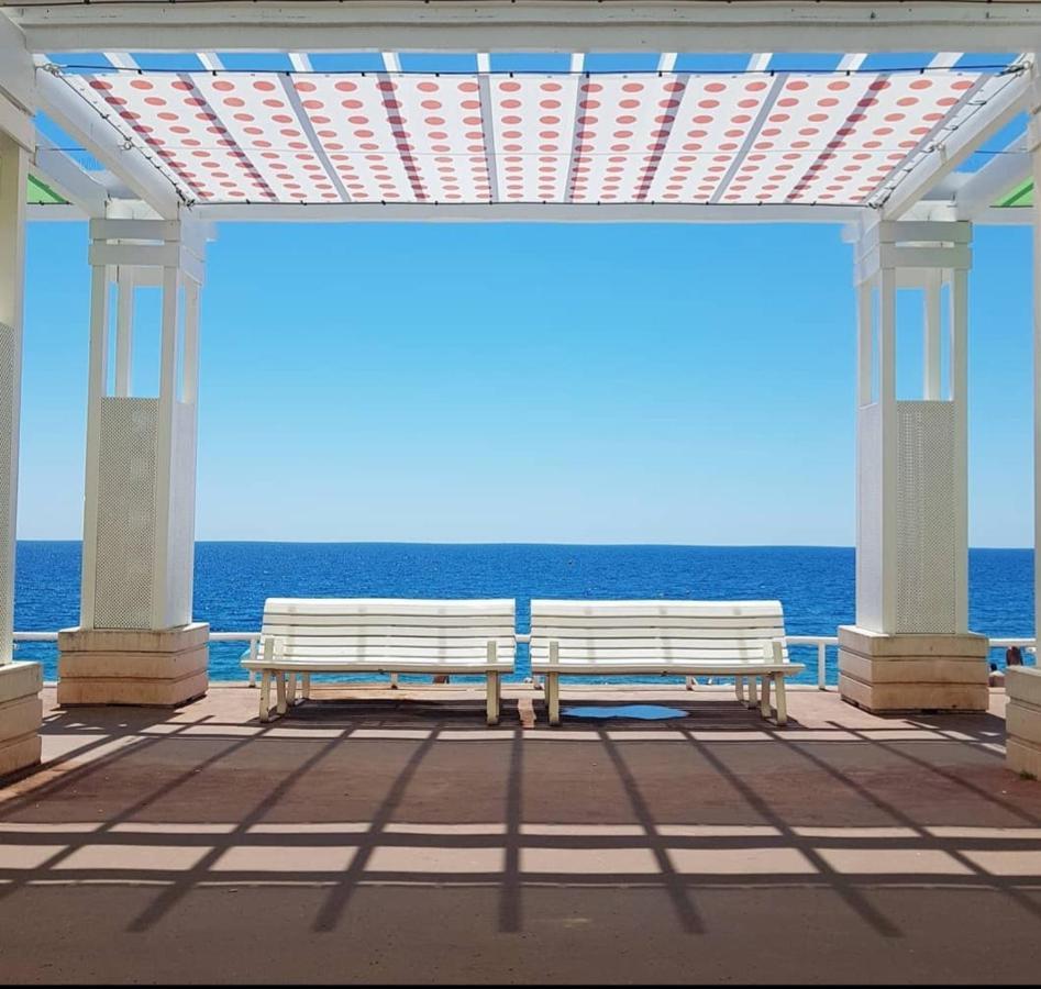 Pretty Flat, 100m Promenade In City Center Nice