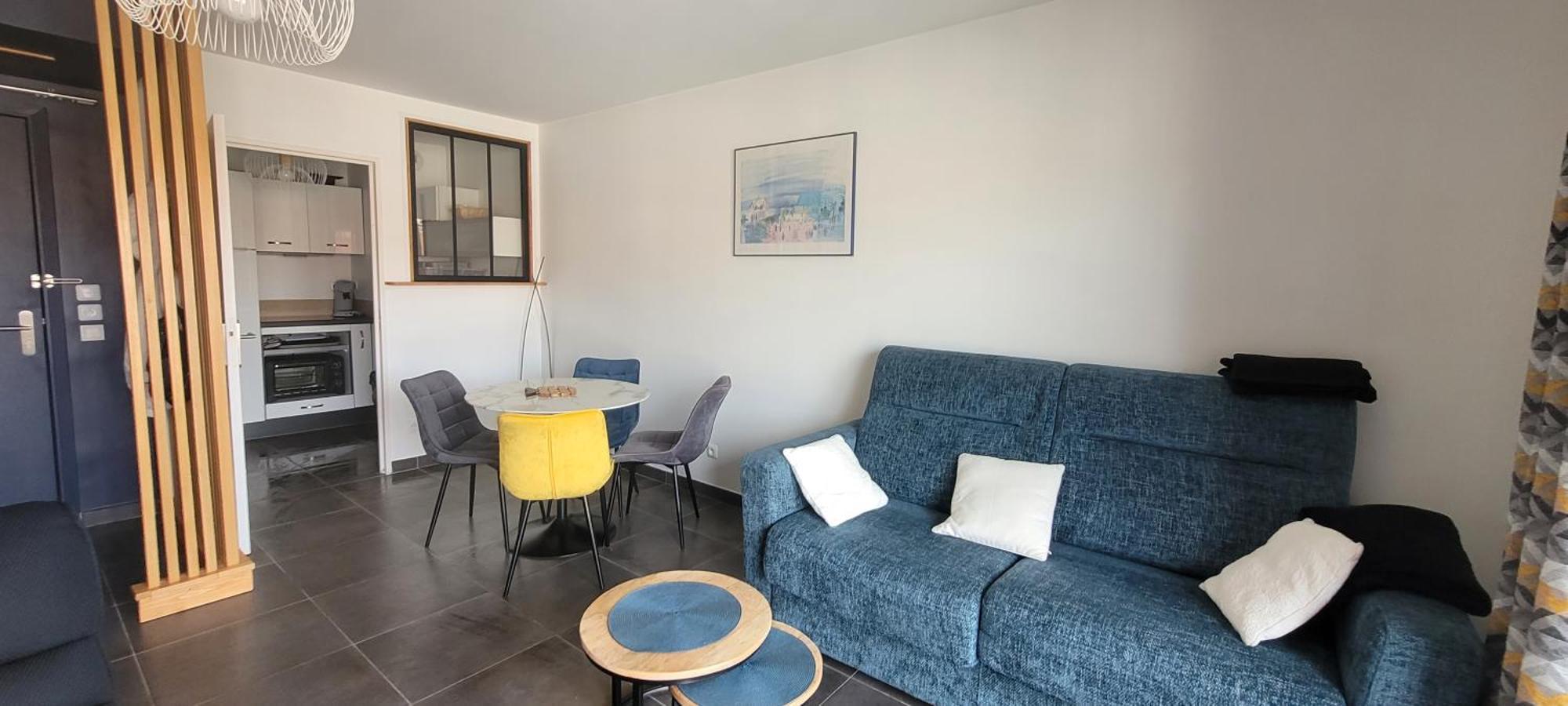 Pretty Flat, 100m Promenade In City Center Apartment *
