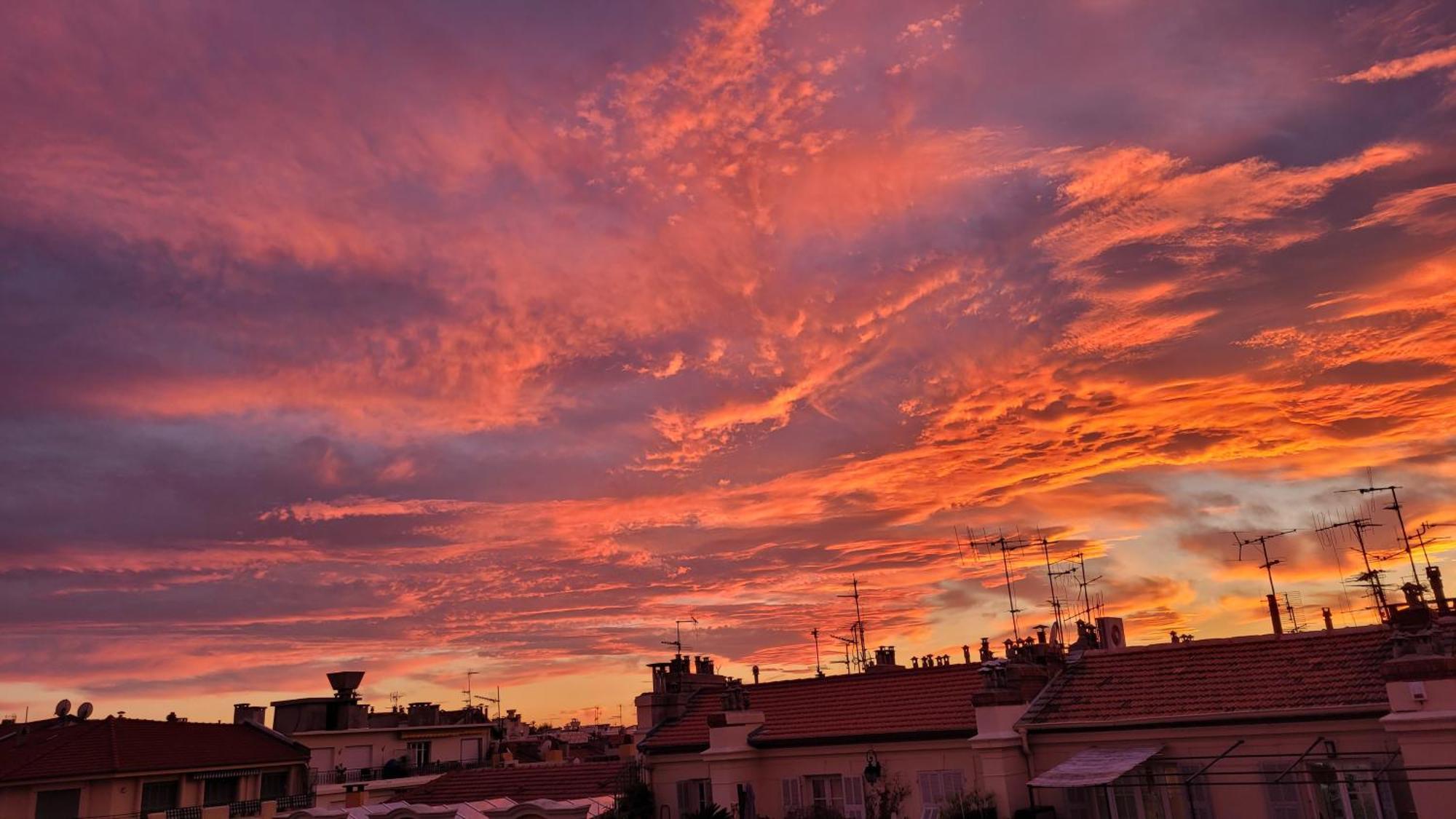 Pretty Flat, 100m Promenade In City Center Apartment Nizza